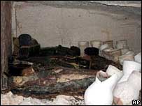 What better way to decorate yourself in death than with a garland of flowers?